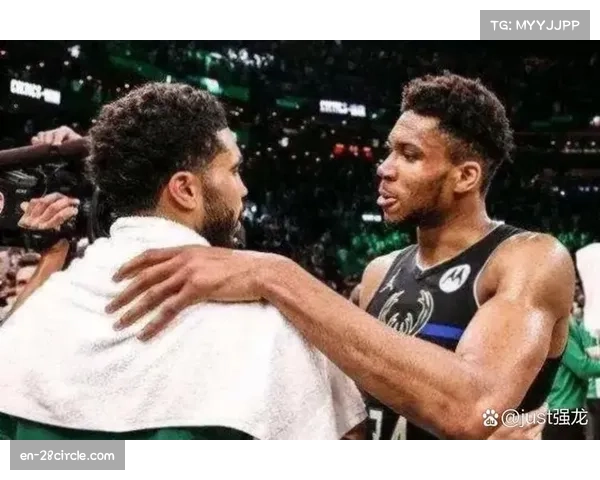 字母哥场均禁区得分26.5分 有望刷新奥尼尔历史纪录 字母哥场均禁区得分26.5分 有望刷新奥尼尔历史纪录